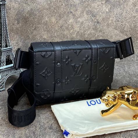 Сумки мужские Louis Vuitton .